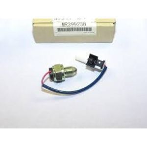 Датчик переключения раздатки MITSUBISHI MR399238