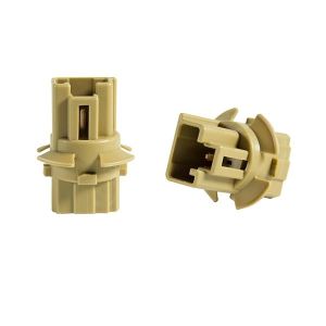 Разъем для лампы дополнительного освещения T20 W3x16d