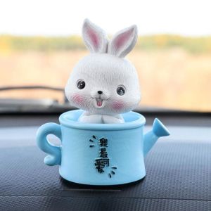 Игрушка на панель авто, зайчик, пластик,