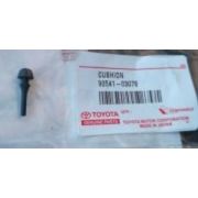 Отбойник крышки бардачка Toyota 90541-03078
